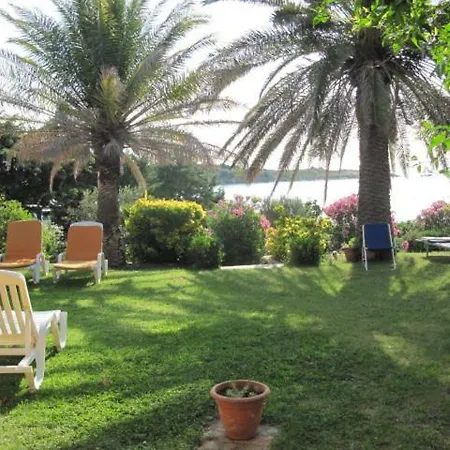 Casa de Férias La Casa Di Teresa-villetta A 50 Mt Dal Mare Olbia