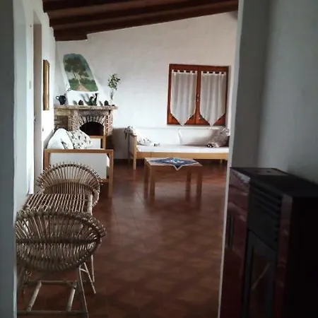 La Casa Di Teresa-villetta A 50 Mt Dal Mare * Olbia